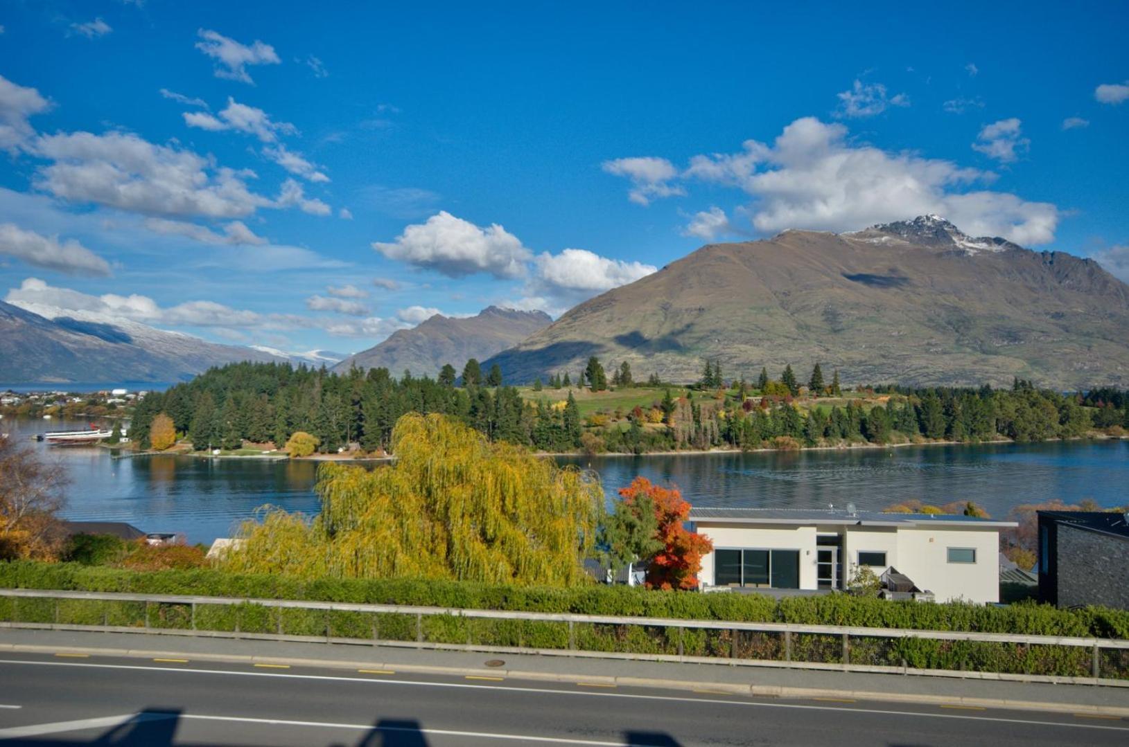 Pure Retreat Lake Views Queenstown Extérieur photo